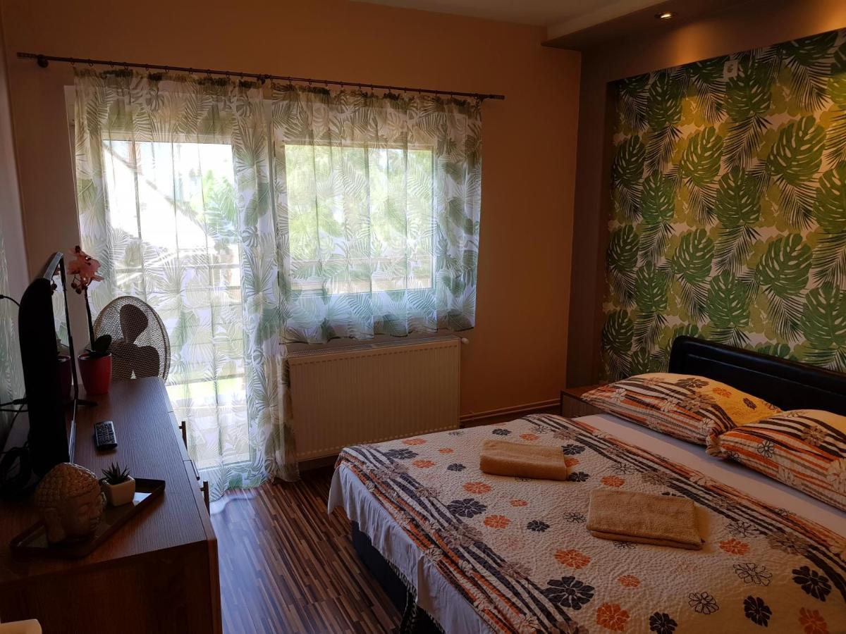 Napsugar Villa B 希欧福克 外观 照片