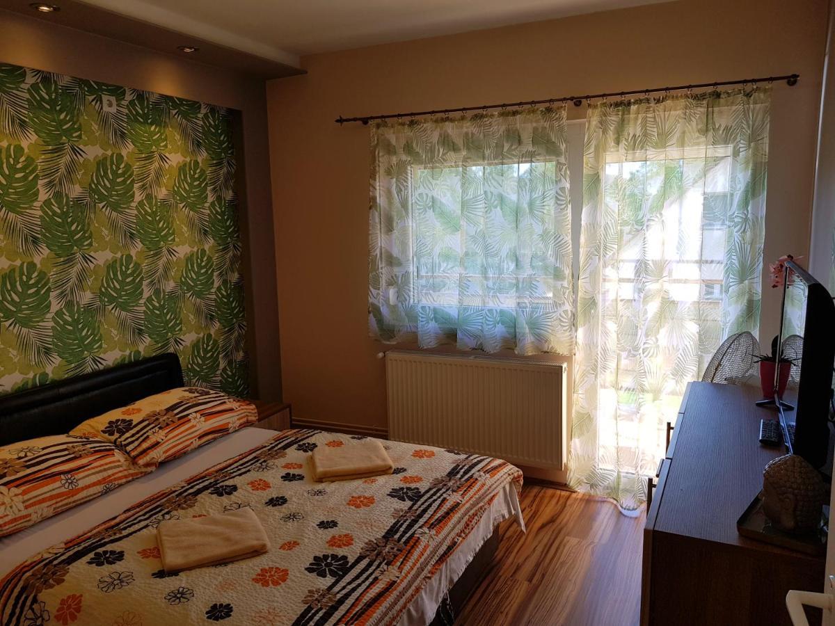 Napsugar Villa B 希欧福克 外观 照片